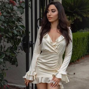 Nelly Mini Dress in Ivory - Majorelle
